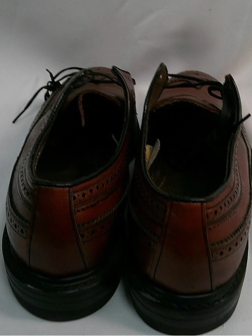 Source Unknown Brown Leather Wingtip Derby Shoes - Size 10 Narrow